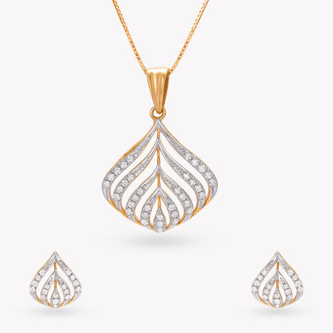 Floral Brilliance Diamond Pendant with Earrings Set