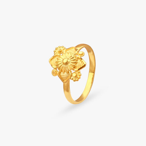 Petal Cluster Gold Ring