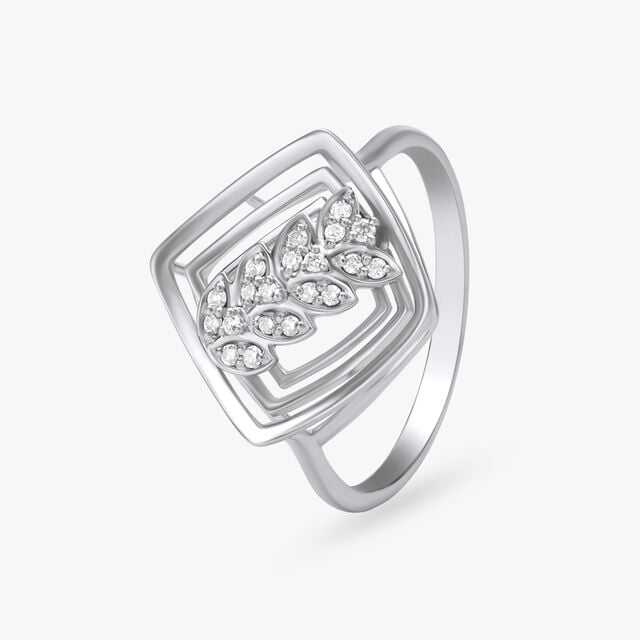 Brilliant Leaf Diamond Ring in Platinum,,hi-res image number null