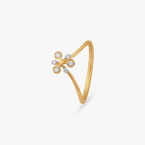 Minimal Bloom Diamond Ring