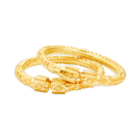 Magnificent Gold Bangle