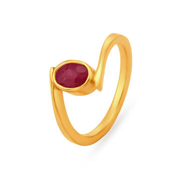 Single Ruby Studded Gold Ring