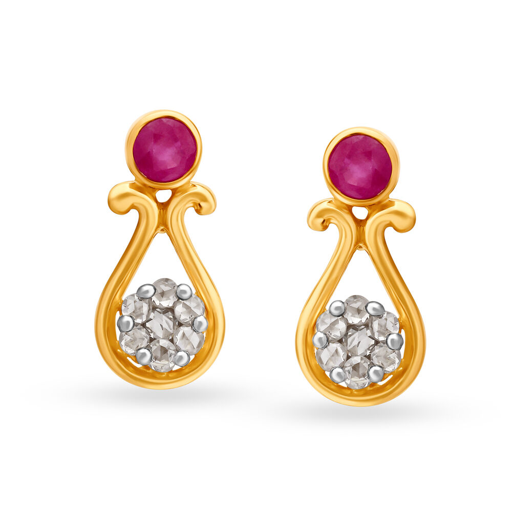 Graceful 18 Karat Yellow Gold And Ruby Teardrop Studs