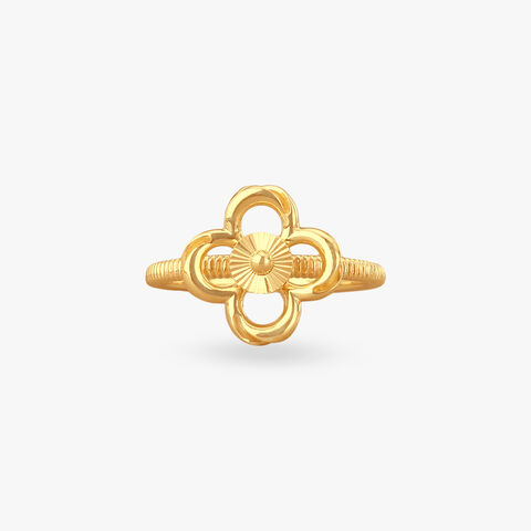 Petal Whirl Gold Ring
