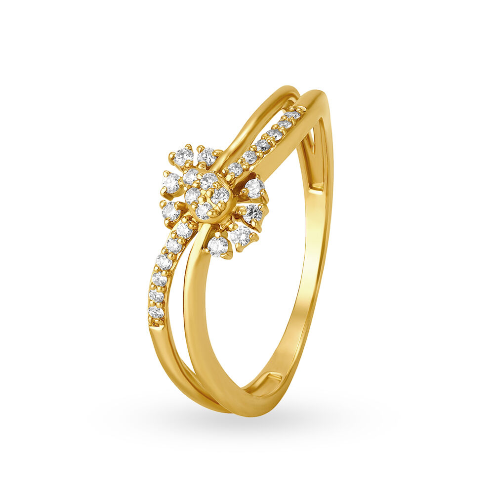 Captivating 18 Karat Yellow Gold And Diamond Floral Ring