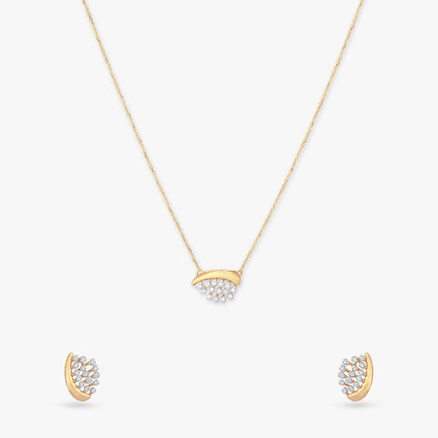 Sparkling Arc Diamond Necklace Set