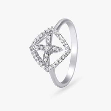 Bold Diamond Ring in Platinum