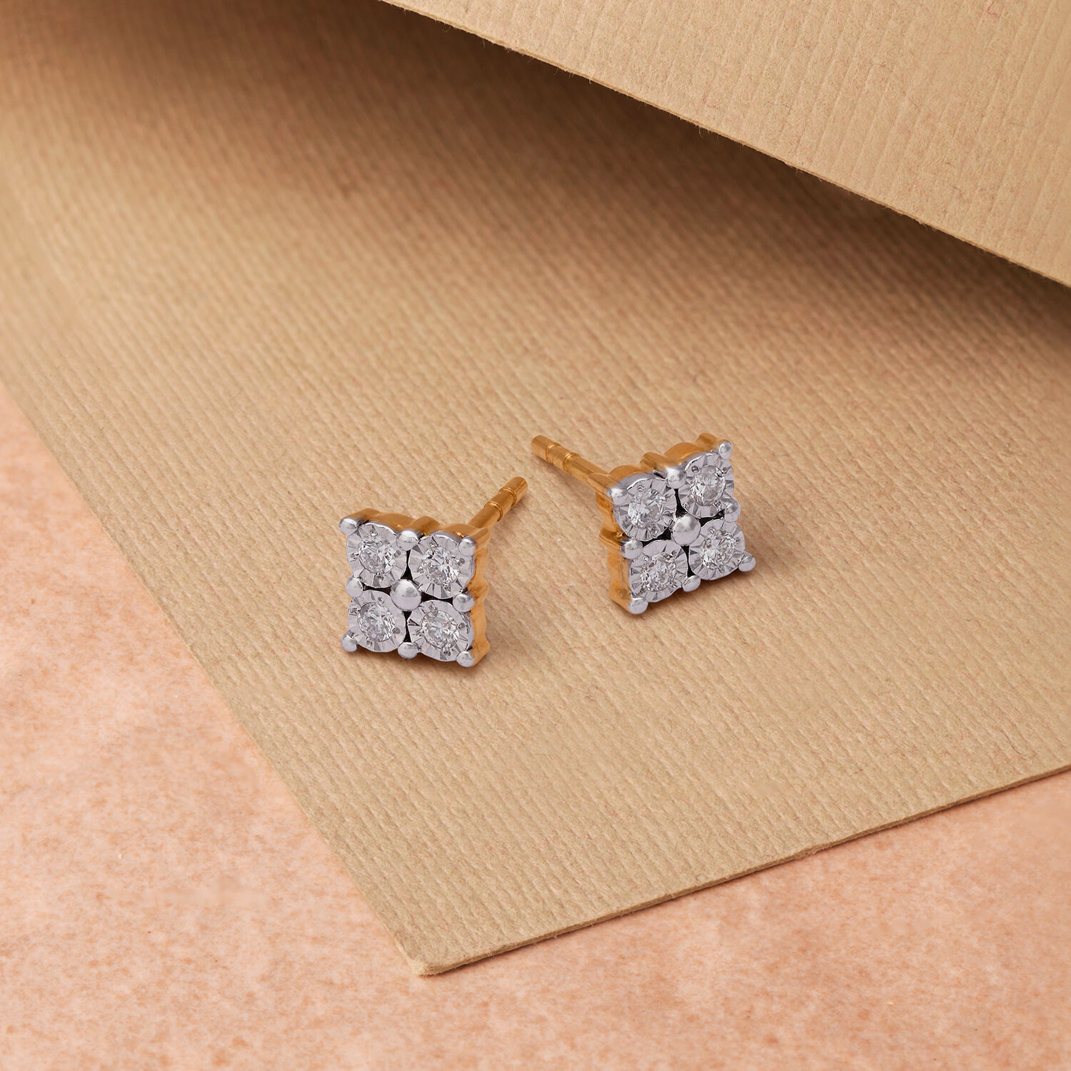 Intricate Abstract Charming Diamond Gold Stud Earrings