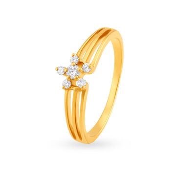 Floral 18 Karat Gold And Diamond Finger Ring