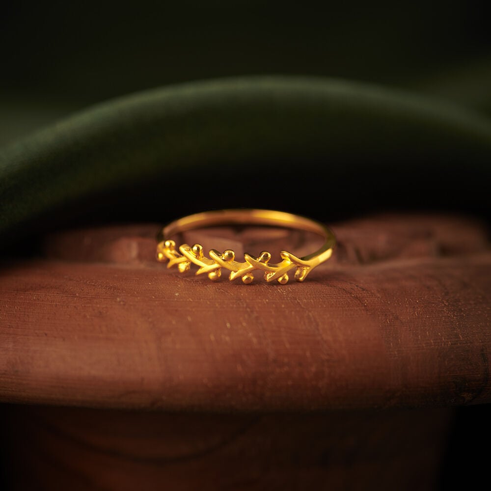 Textured Gold Finger Ring for Men