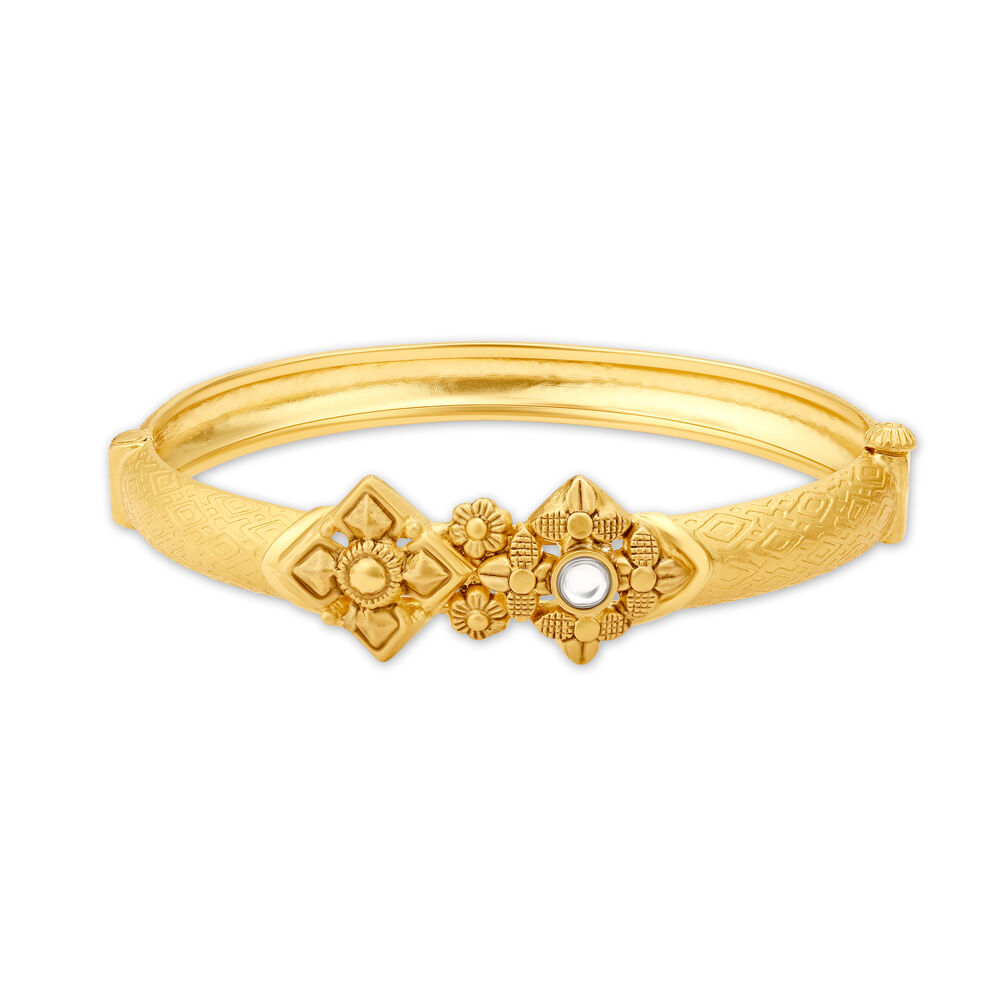Tanishq kada hot sale