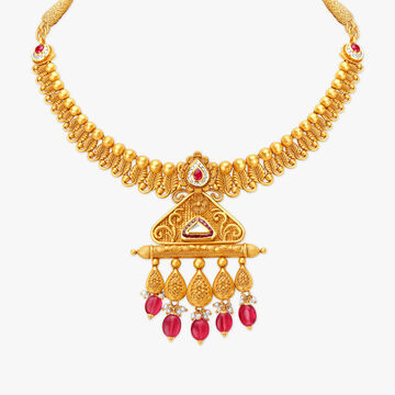 Glimmering Kundan Necklace
