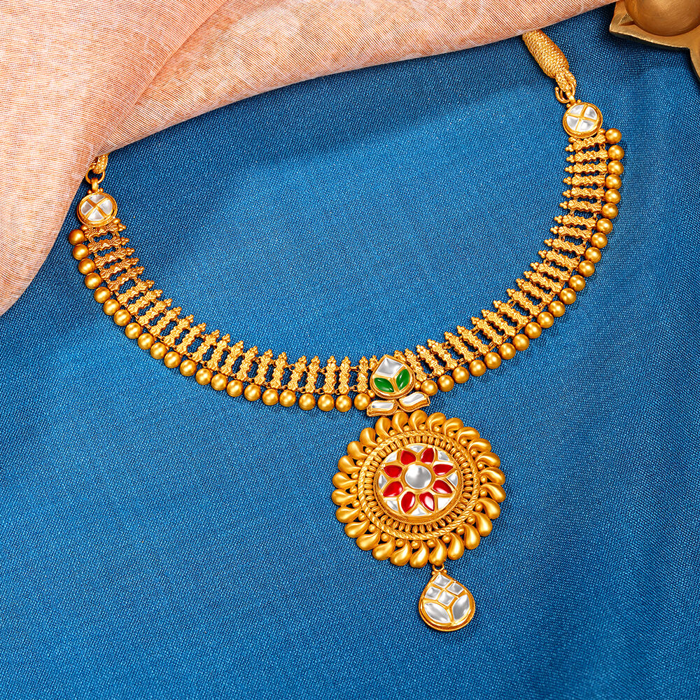 Latest designs of gold shop necklace by tanishq