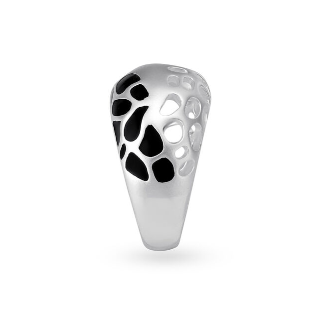 Silver Finger Ring With Enamel Coating,,hi-res image number null