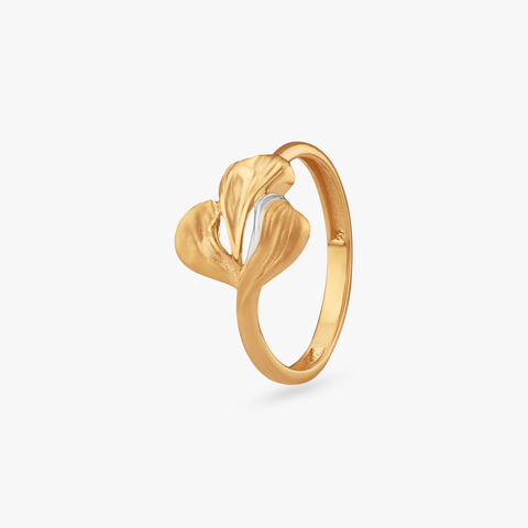 Flowing Petal Gold Ring