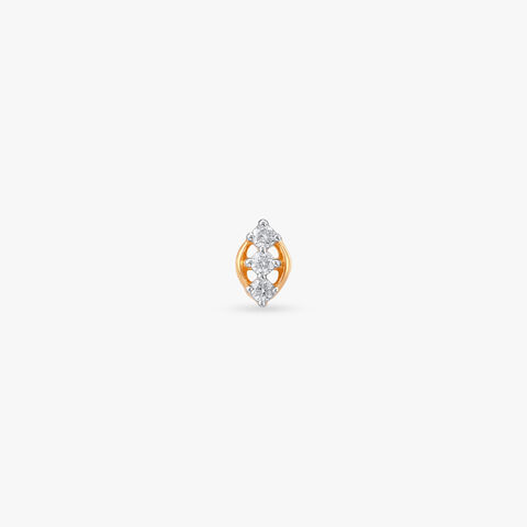 Criss Petal Diamond Nose Pin