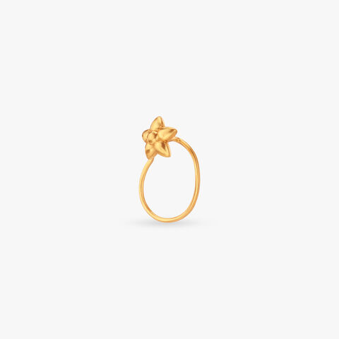 Starlit Bloom Gold Nose Pin