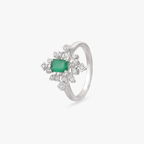 Snowburst Crown Diamond Ring