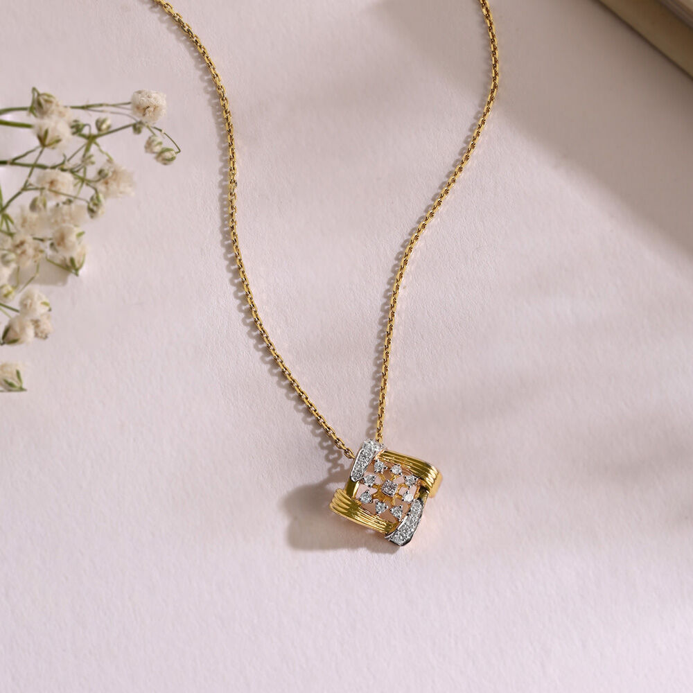Tanishq chain pendant deals