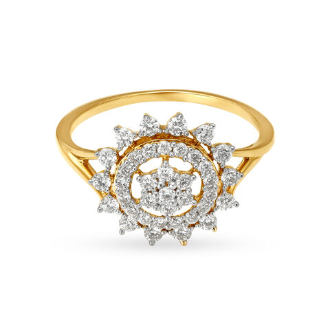 Glimmering 18 Karat Yelllow Gold And Diamond Finger Ring