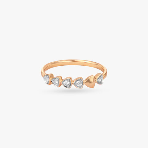 Triangular Rhythm Diamond Ring