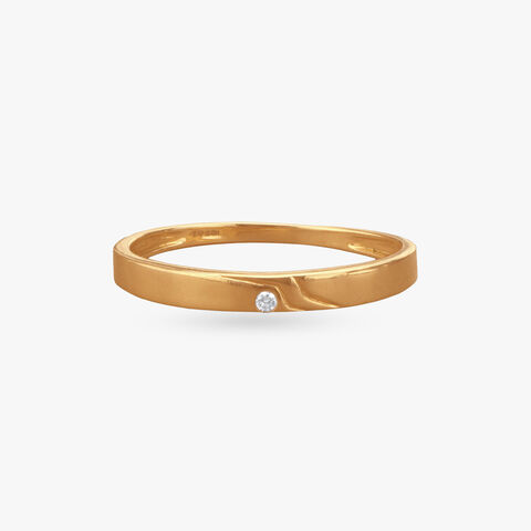 Elegant Minimalistic Diamond Ring