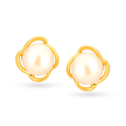 Stunning 18 Karat Gold And Pearl Earrings