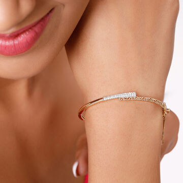 14KT Yellow Gold Sparkling Curvaceous Diamond Bangle