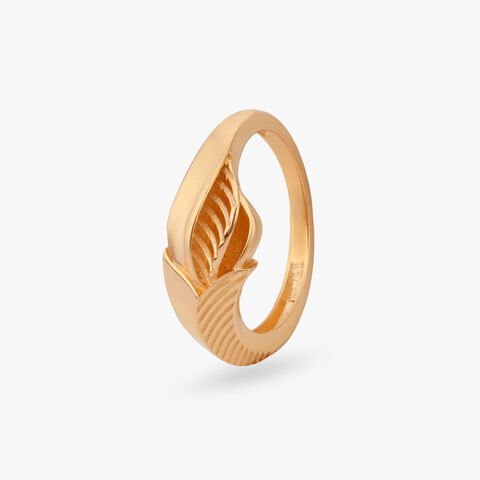 Artistic Charm Gold Ring