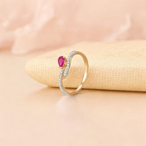 Blushing Radiance Diamond Finger Ring