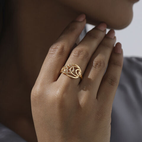 Rippling Harmony Gold Ring