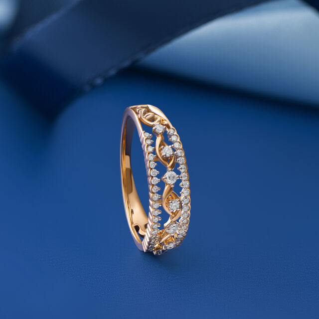 Dazzling Diamond Finger Ring