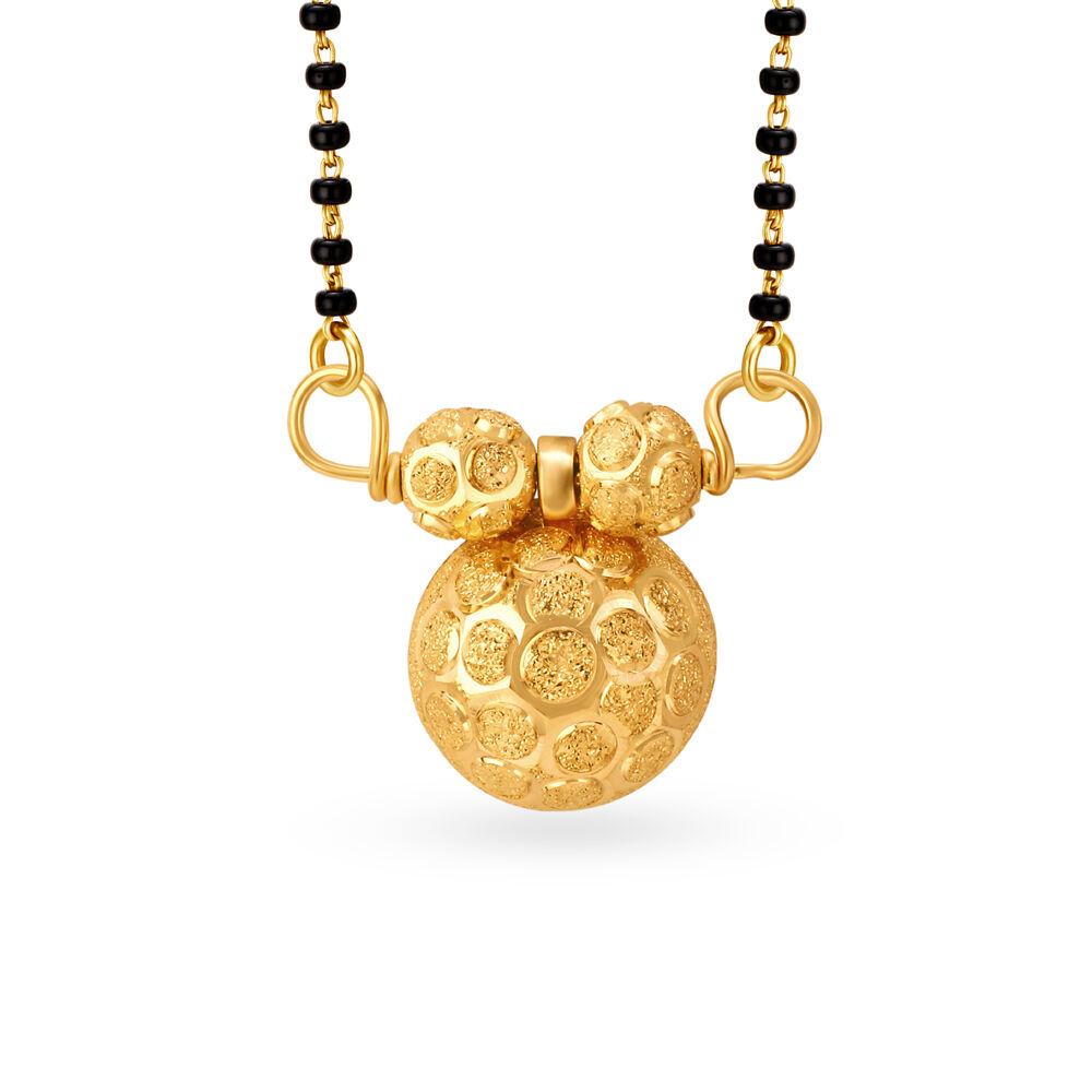 Captivating Gold Mangalsutra Pendant