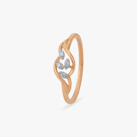 Flow Crest Diamond Ring