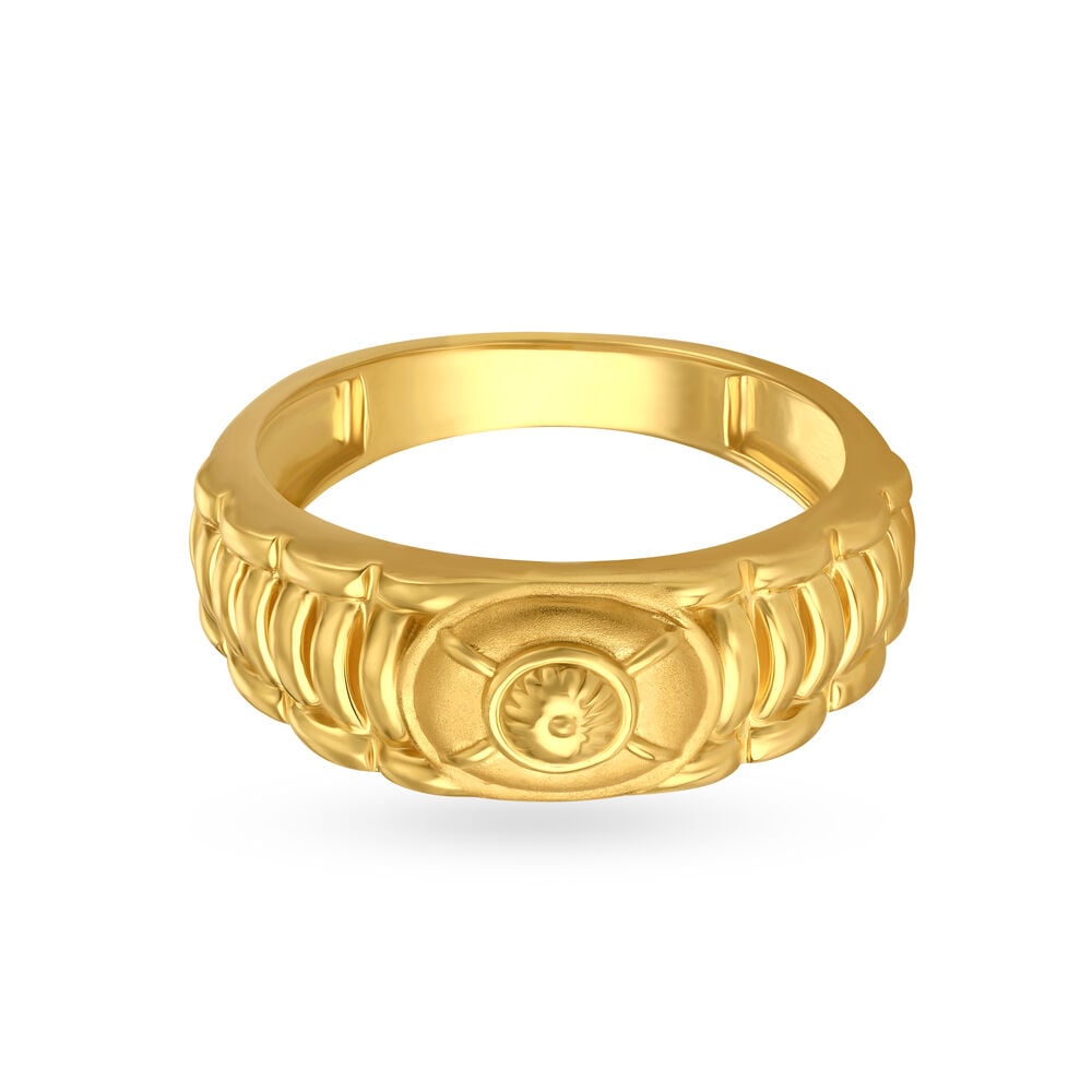 Traditional Charming Gold Ring for Men