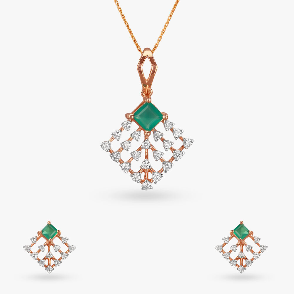 Tanishq diamond pendant set designs with price discount