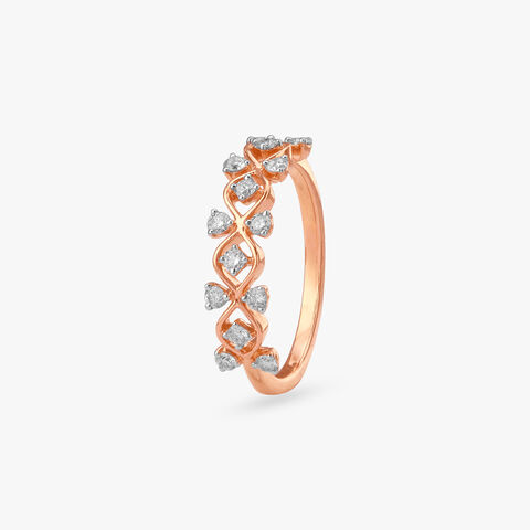 Luxe Crest Diamond Ring