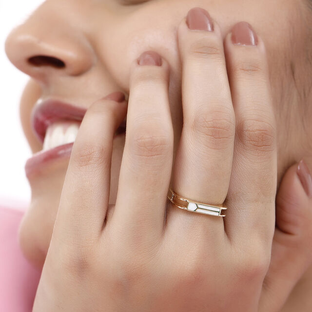 14 KT Yellow Gold Bold Boxy Ring,,hi-res image number null