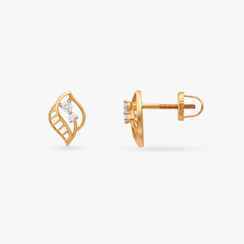 Charming Sparkle Diamond Stud Earrings