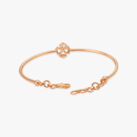 Chic Diamond Bangle
