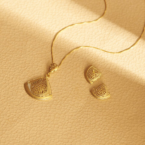 Classy Triangular Pendant and Earrings Set