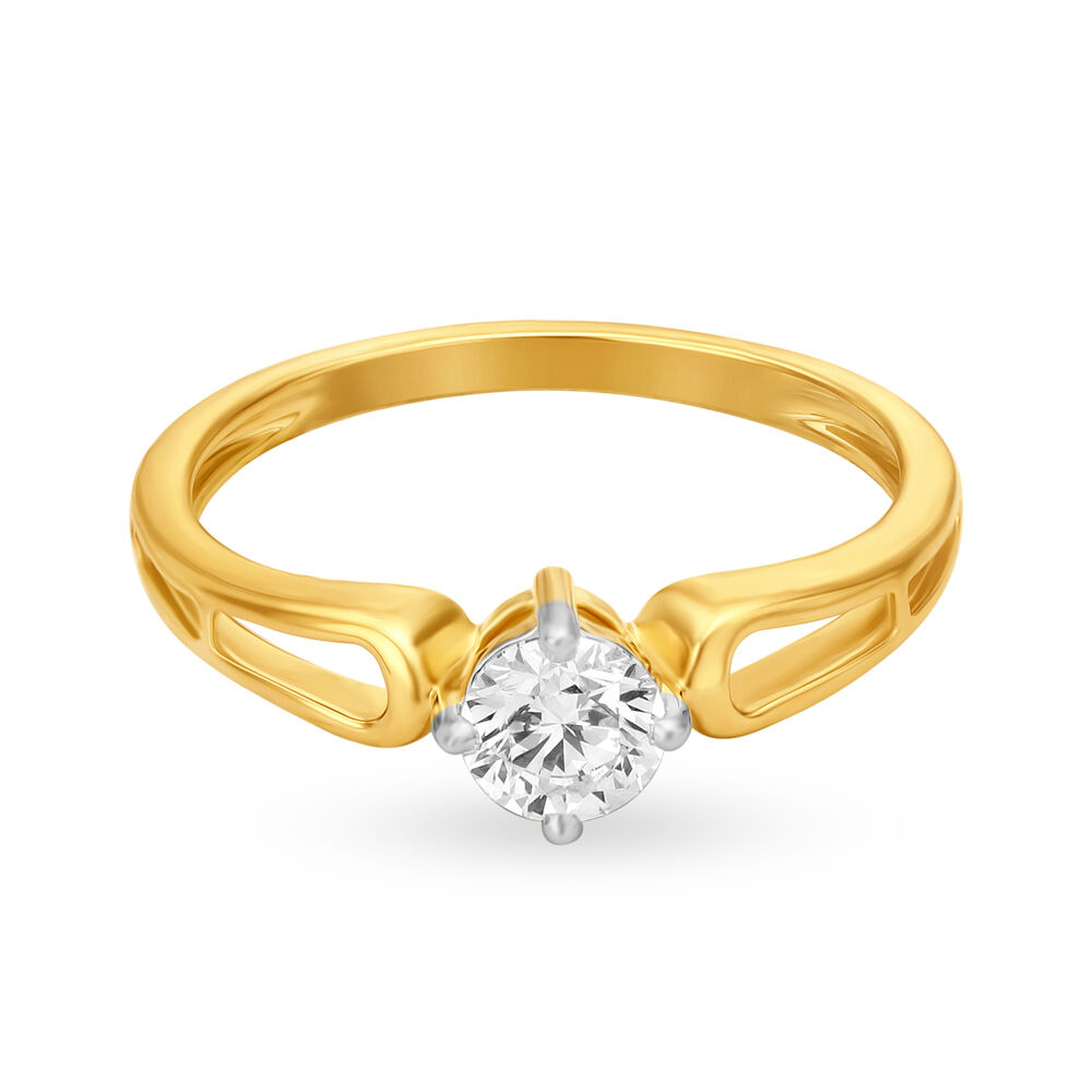 Enchanting 18 Karat Yellow Gold And Diamond Solitaire Finger Ring