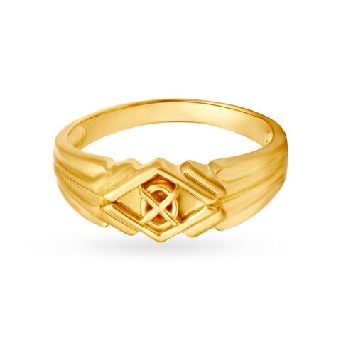 Regal 22 Karat Yellow Gold Finger Ring