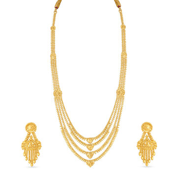 Enchanting Hearts Gold Rani Haar for the Marathi Bride