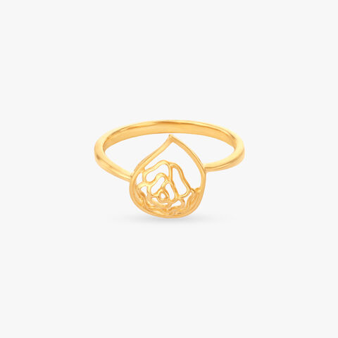 Petal Frame Gold Ring