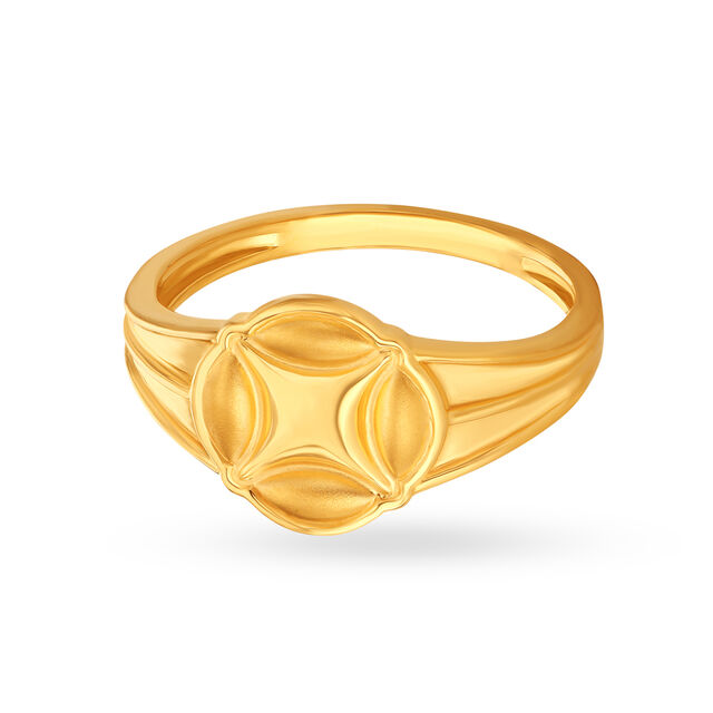 Atypical 22 Karat Yellow Gold Round Finger Ring,,hi-res image number null