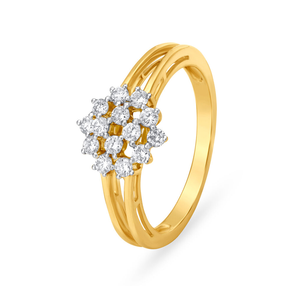 Traditional Floral Gold and Diamond Finger Ring