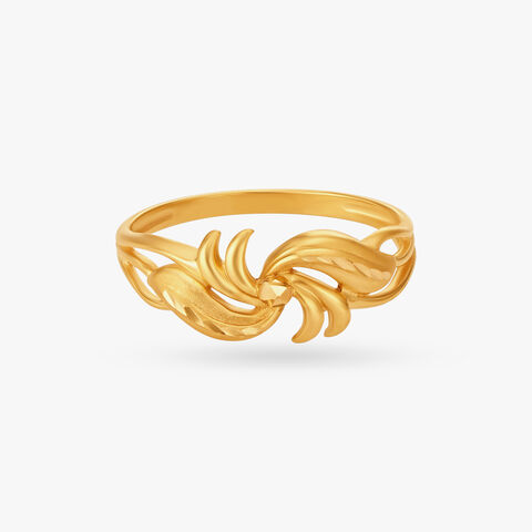 Timeless Glamor Ring