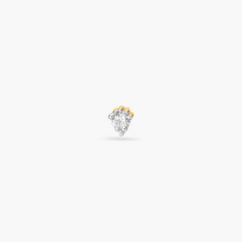 Stately Gold and Diamond Nose Pin