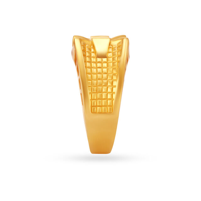 Carved Rugged Gold Finger Ring For Men,,hi-res image number null